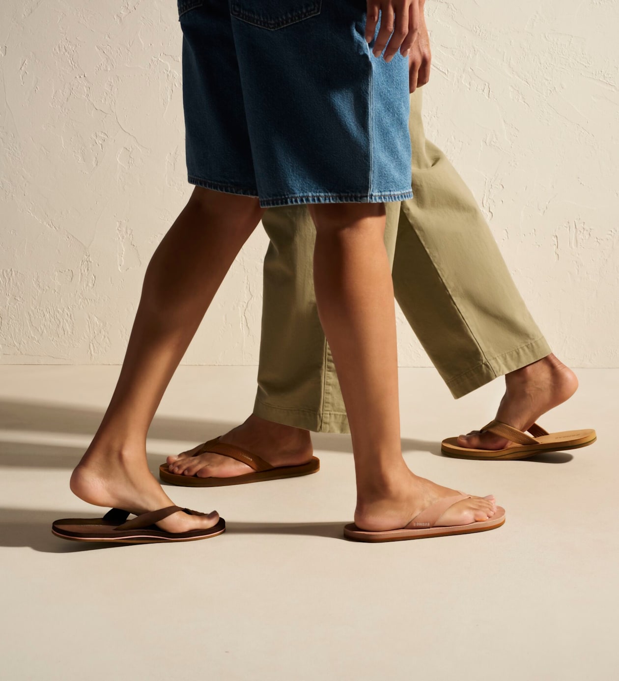 NWT‎ Toms Semana Brown Leather Flip Flops Lina Espresso Leather Flip Flop | Flat Sandals | Footwear main image 3