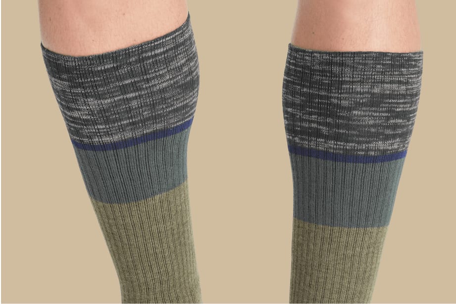 Mid Calf Compression Socks for Men –
