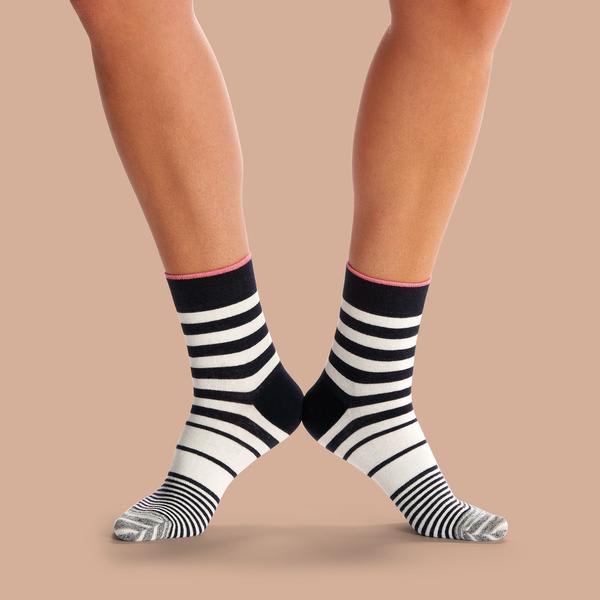 Women's Lightweight Quarter Socks